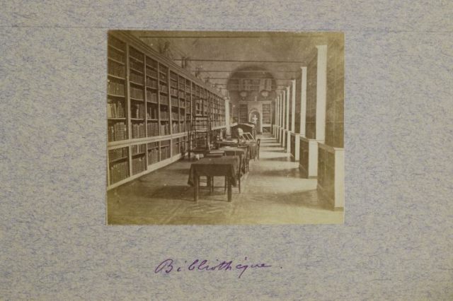 Bibliothèque en 1862 